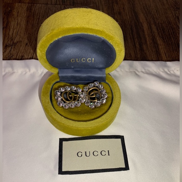 GUCCI Crystal Double G earrings in aged gold finish. - Picture 3 of 7